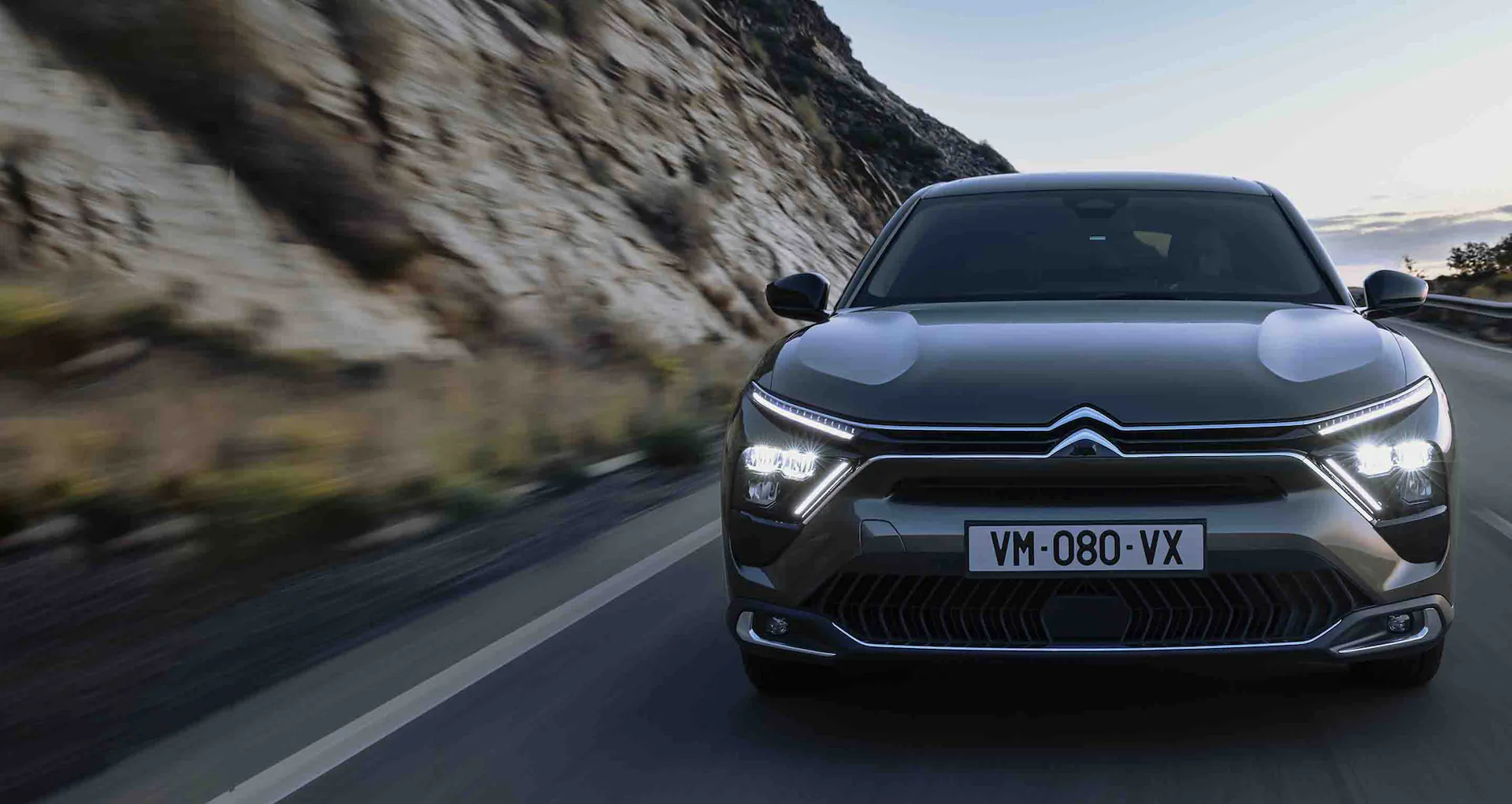 NOUVEAU CITROËN C5 AIRCROSS : LE CONFORT ABSOLU DANS UN DESIGN PLUS AFFIRME  ET STATUTAIRE, Citroën